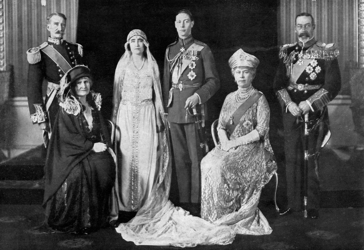 デュークオブヨークとレディエリザベスボウズリヨンの結婚式、1923年 作： 不明