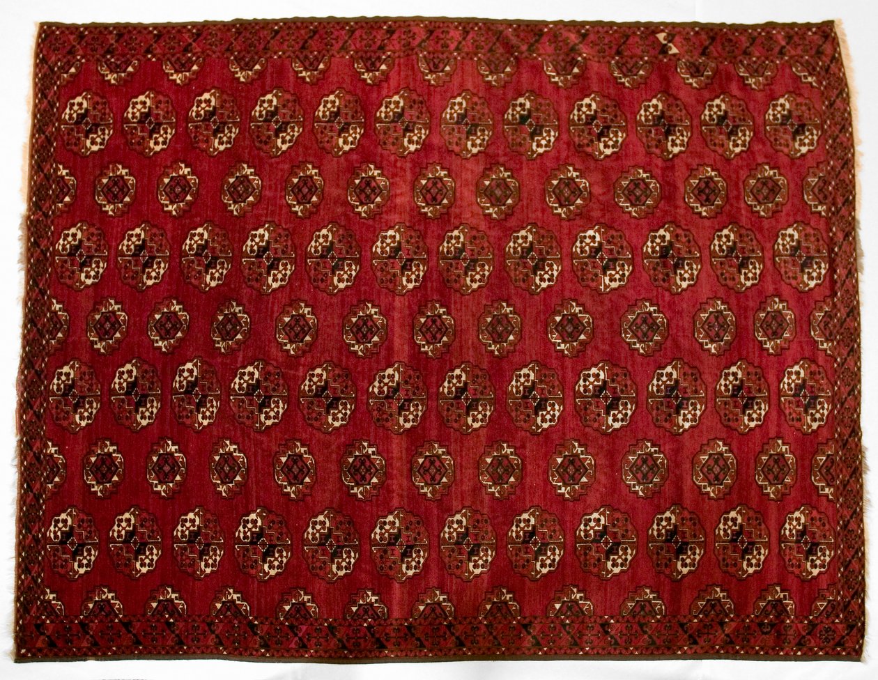 トルクメンメインカーペット、1870年代。 作： 不明