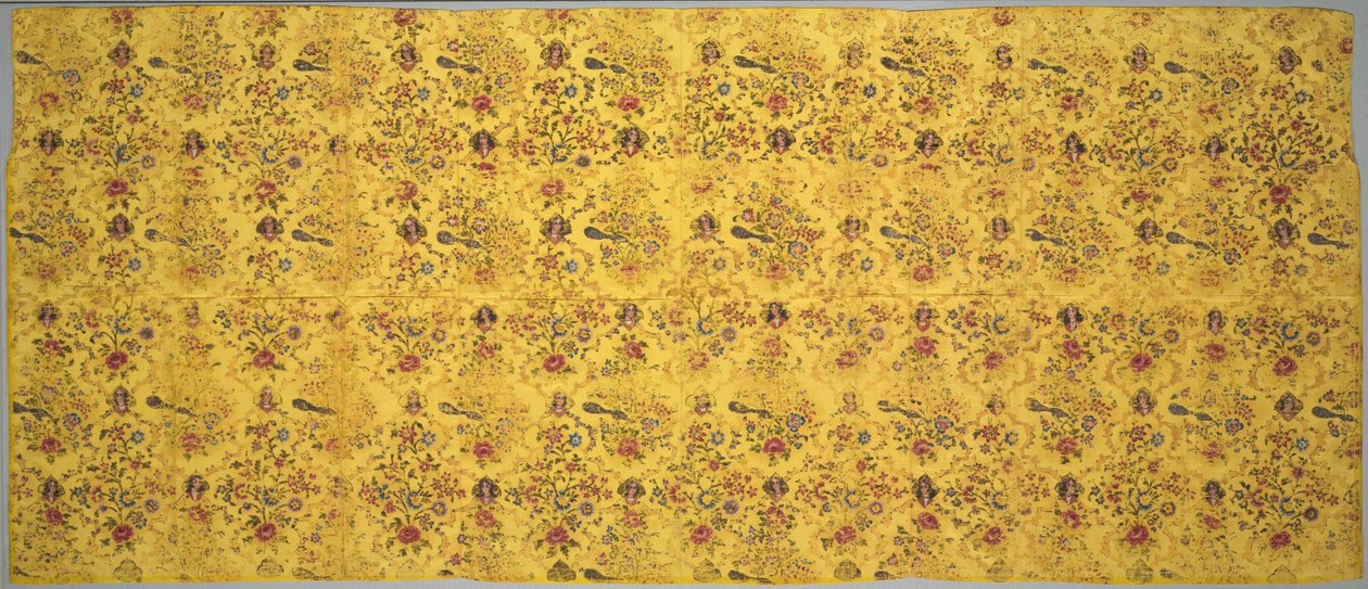 植物、孔雀、肖像画の円形浮彫り、1800年代の壁カバー。 作： 不明