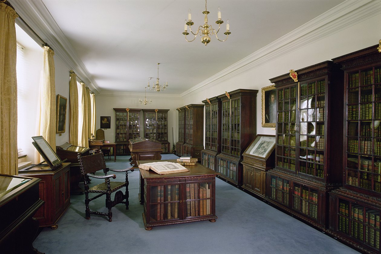 Pepys Library、Magdalene College、ケンブリッジの内部ビュー 作： 不明不明