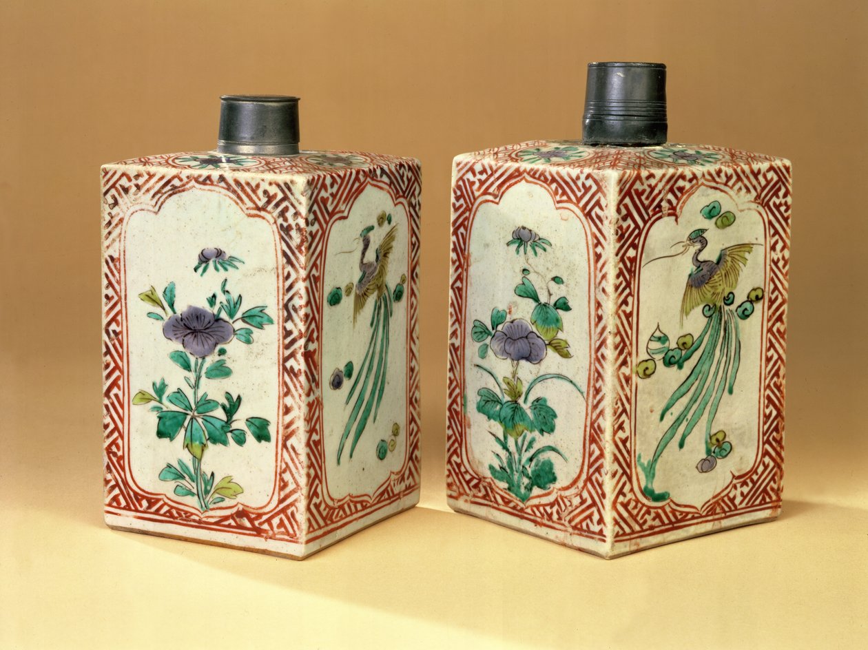 Pair of Ko-Kutani rectangular sake bottles (Tokkuri), late 17th century 作： 不明不明