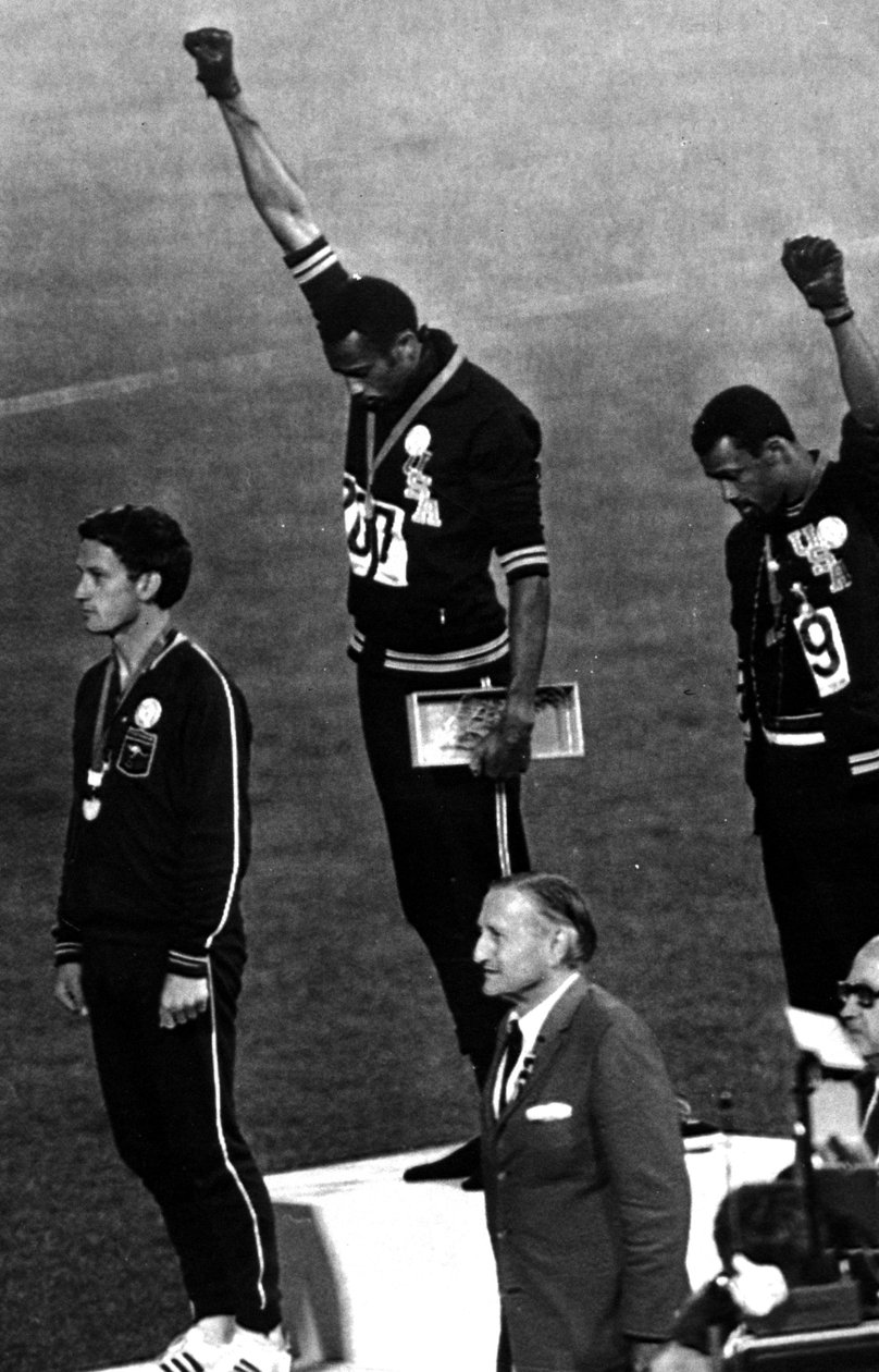 表彰台での男子200メートルの勝者、1968年オリンピック、メキシコシティ 作： 不明不明