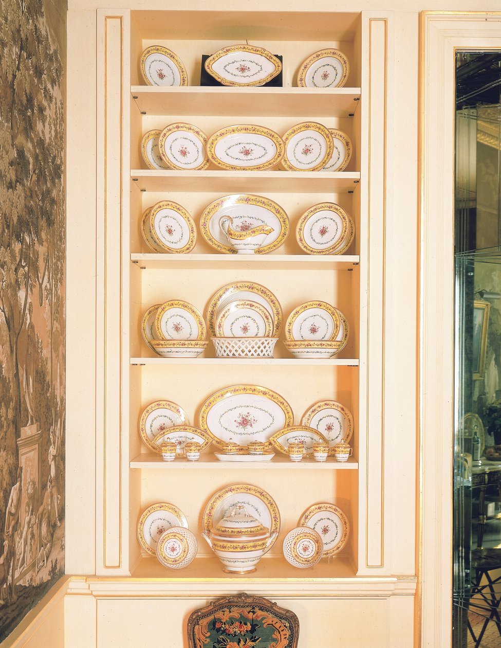 パリ（Rue des Crussol）のディナーサービス、1792-95年頃（磁器） 作： 不明
