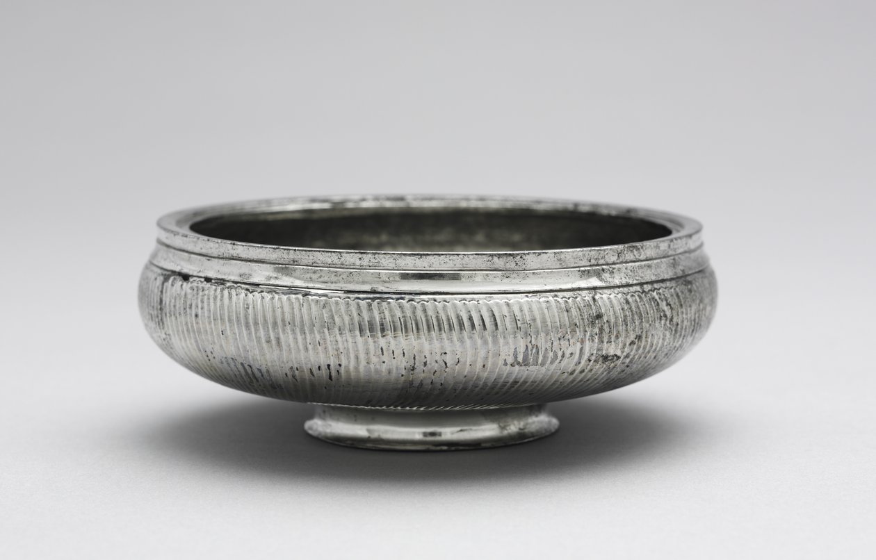 ボウル、350〜600年頃 作： 不明