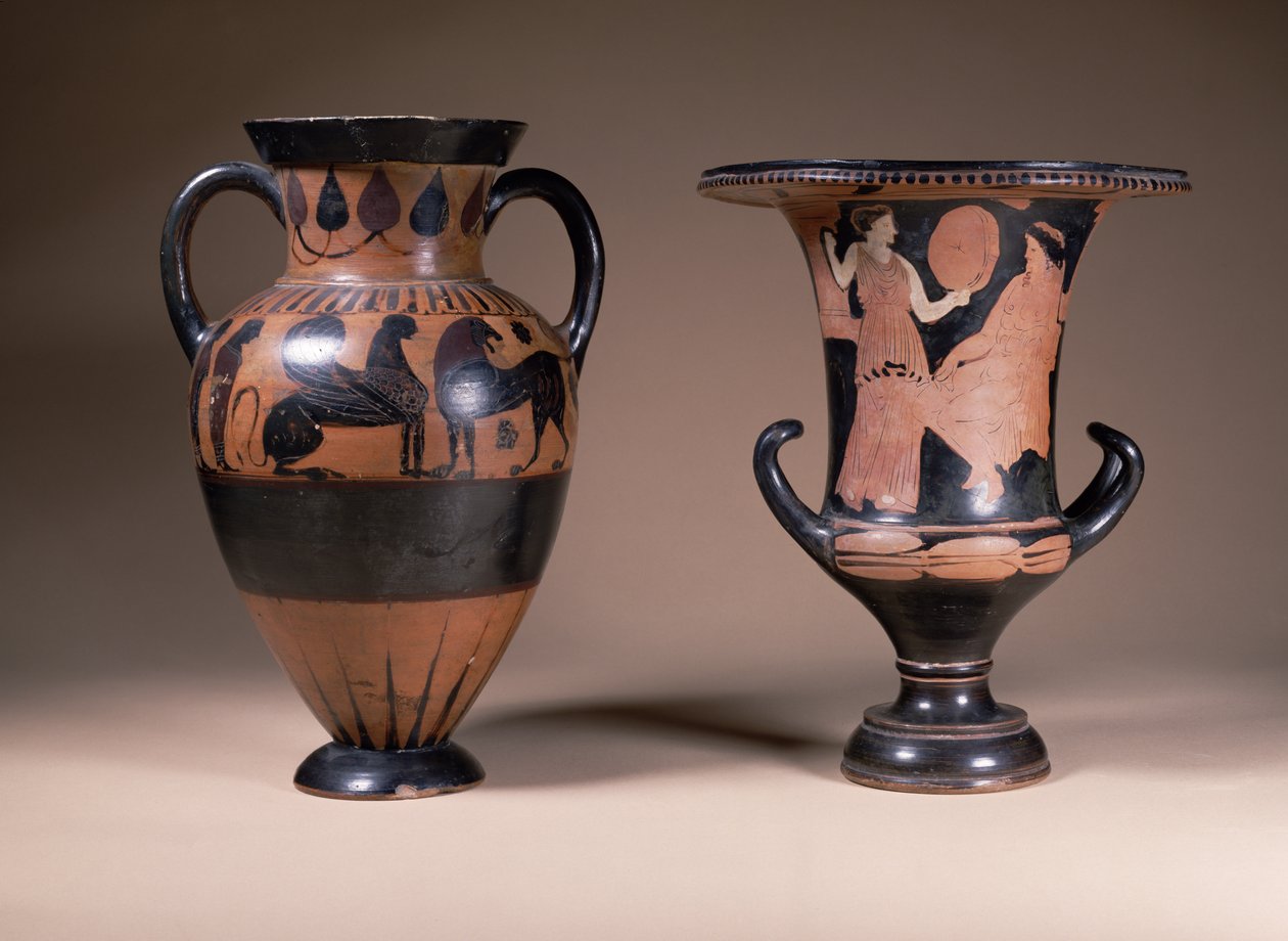 LtoR:東洋化した黒像のアンフォラ、ギリシャ、紀元前6世紀；赤像のカリックス・クレーター、ギリシャ、南イタリア、紀元前4世紀（土器 作： 不明