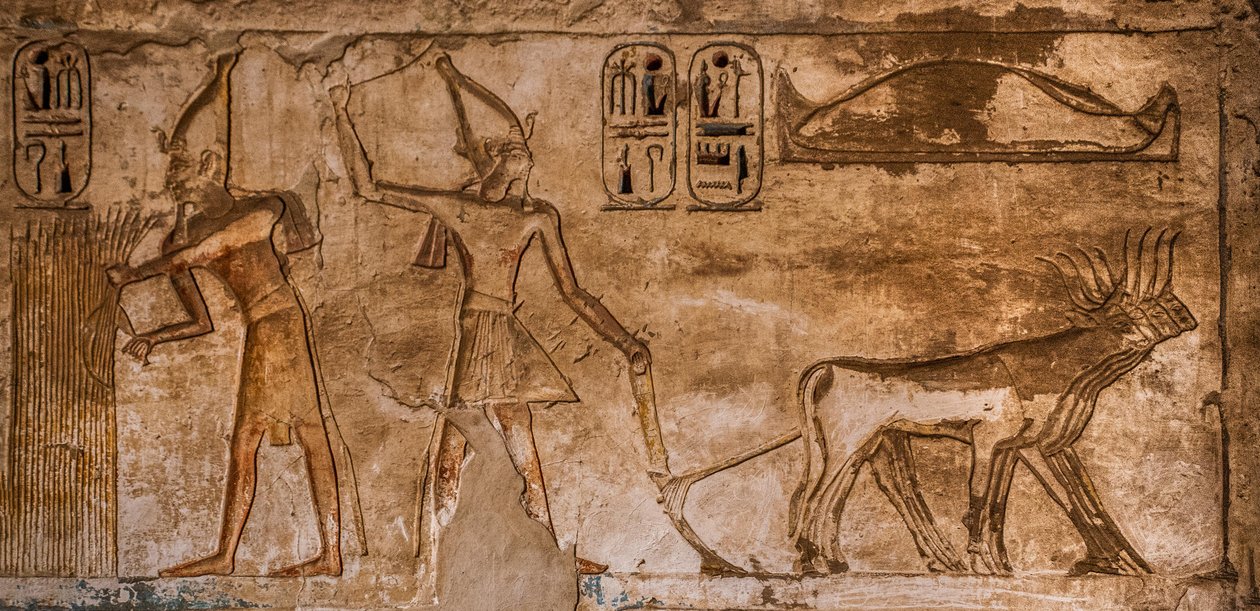 Relevo com cenas de fogo na parede nordeste da sala 26, Medinet Habu, templo mortuário de Ramsés III, Luxor, Tebas-Oeste, Egito, África (foto) 作： 無名の画家