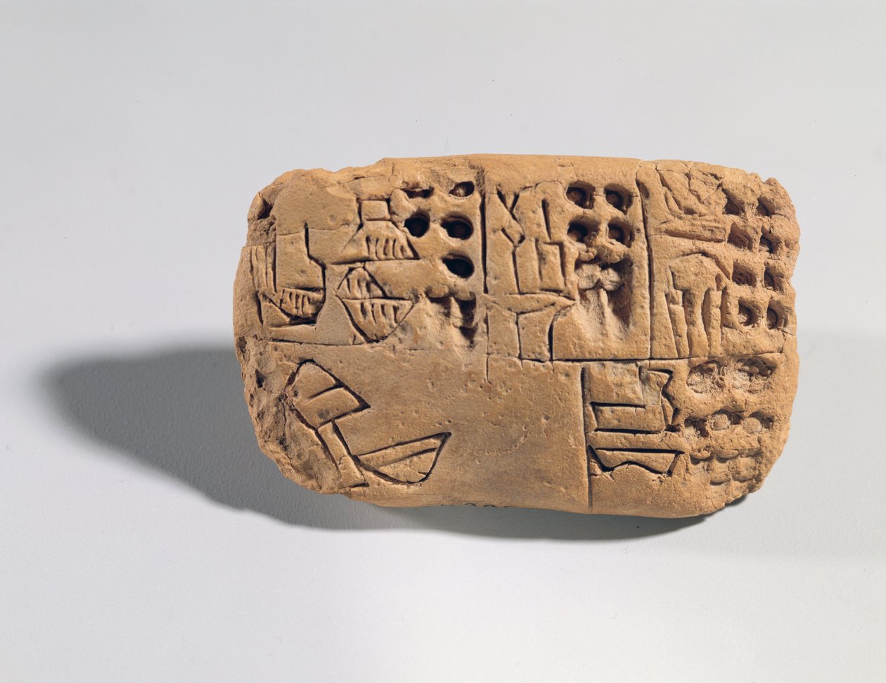 絵文字入りタブレット、原始文字時代、紀元前3300年頃（粘土 作： 不明