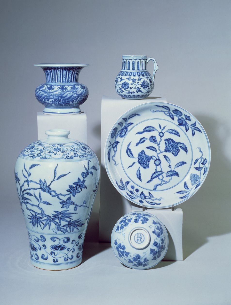 花瓶、鉢、皿、小花瓶2点（明 作： 不明