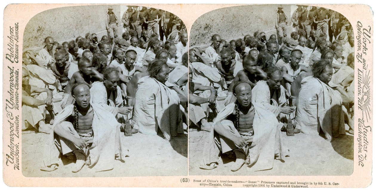 ボクサーの囚人は、1901年に中国の天津にある米国の第6騎兵隊に捕まり、連れて来られました。 作： アンダーウッドとアンダーウッド