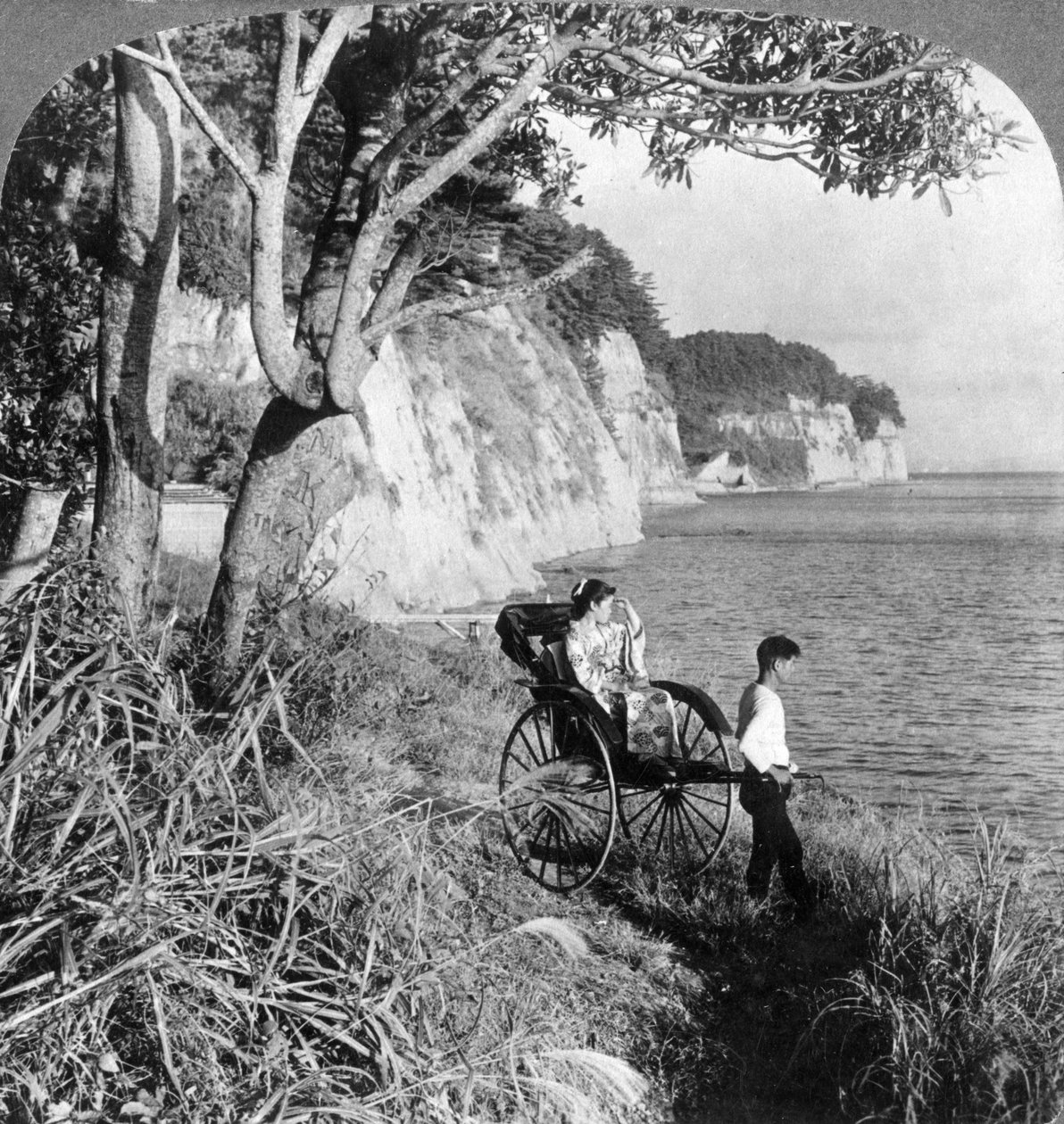 1904年、横浜の近く、ミシシッピ湾を東に見た。 作： アンダーウッドとアンダーウッド