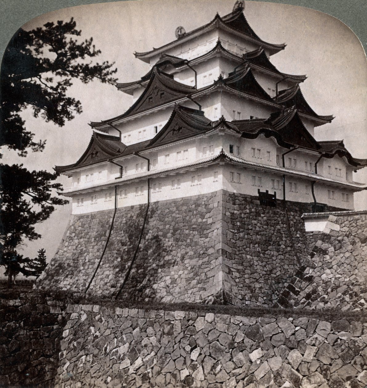 中世の日本の王子の城、ミカド名古屋で使用されることもある1896年 作： アンダーウッドとアンダーウッド