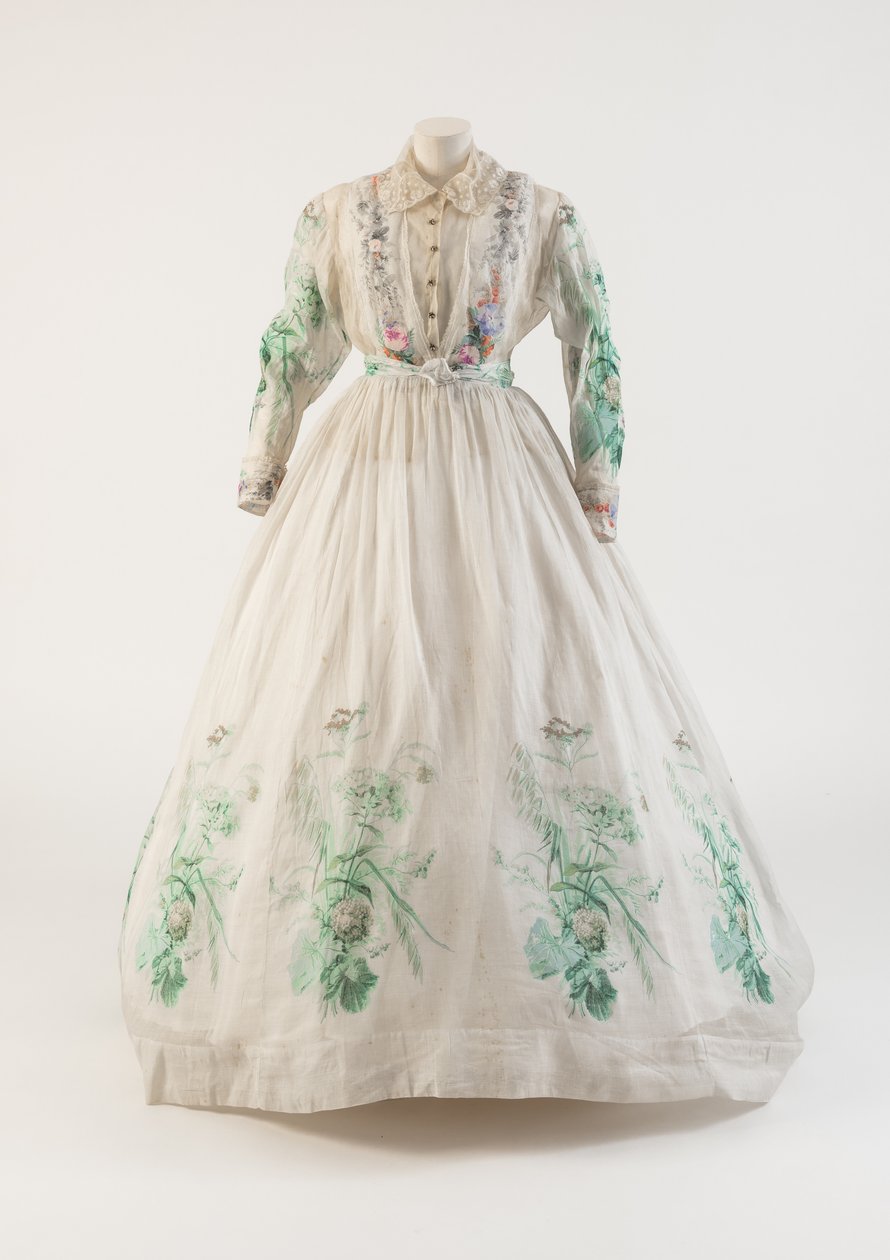 緑の花柄のデザインの白いコットンモスリンドレス、1860年代（綿） 作： 不明不明