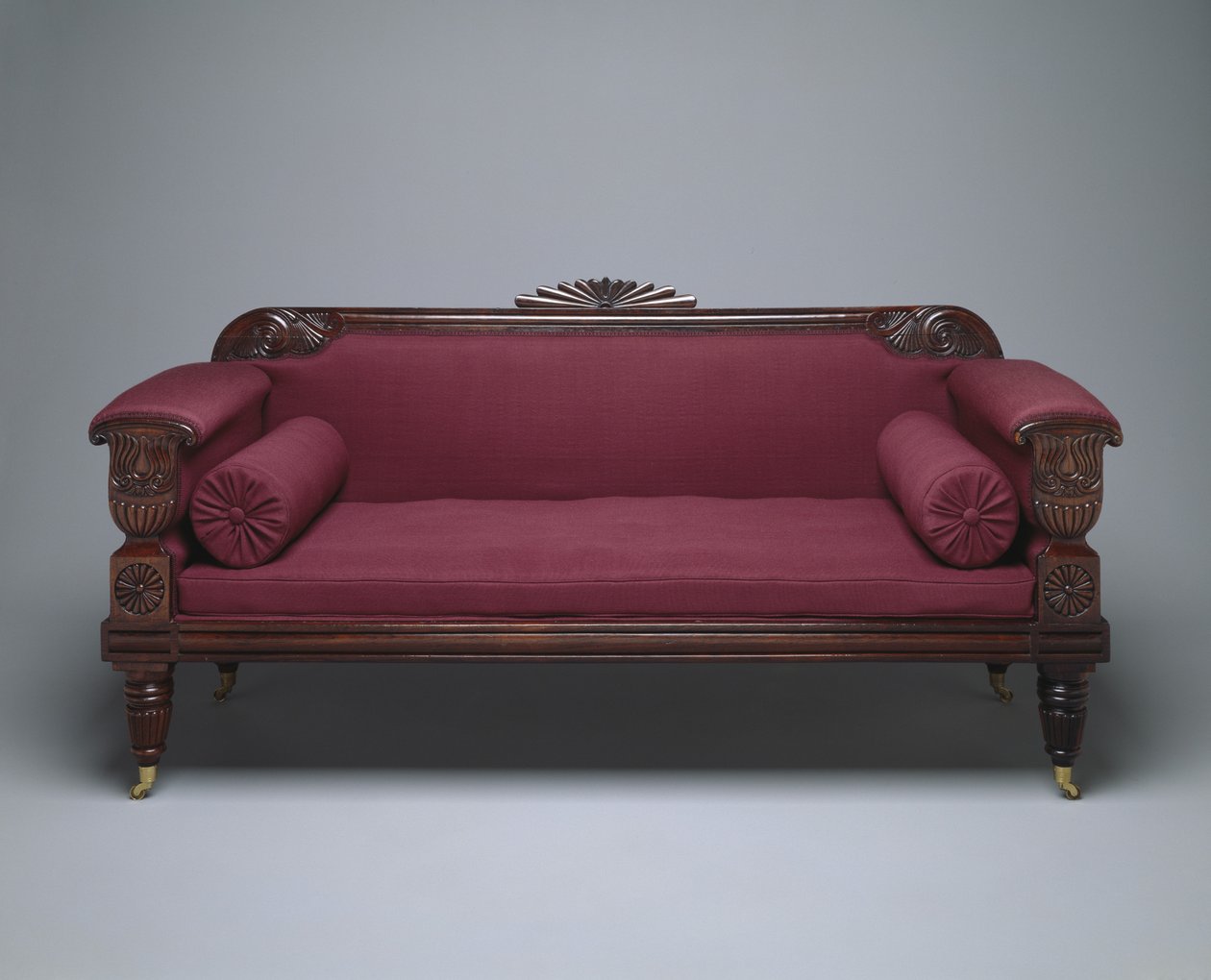 ソファ、c.1821-35（ローズウッドとパイン、ウール張り） 作： 無名の画家