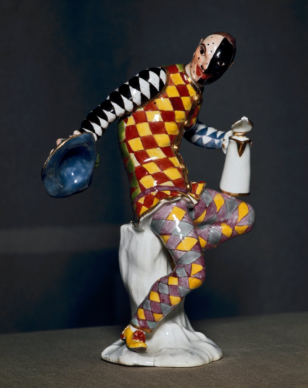 ハーレクイン像 - 磁器 作： 無名の画家