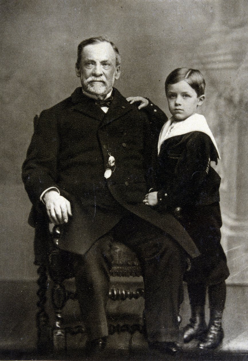 ルイ・パスツール（1822年～1895年）と孫のルイ・パスツール・ヴァレリー-ラドーの肖像（1893年）。 作： 無名の画家