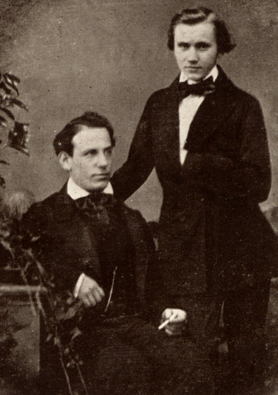 ヨハネス・ブラームス（1833-1897）ドイツの作曲家（立っている）、巡業で一緒だった難民のハンガリー人ヴァイオリニスト、エドゥアルド・レメニ（1828-1898）と（写真のハーフトーン 作： 未知の写真家