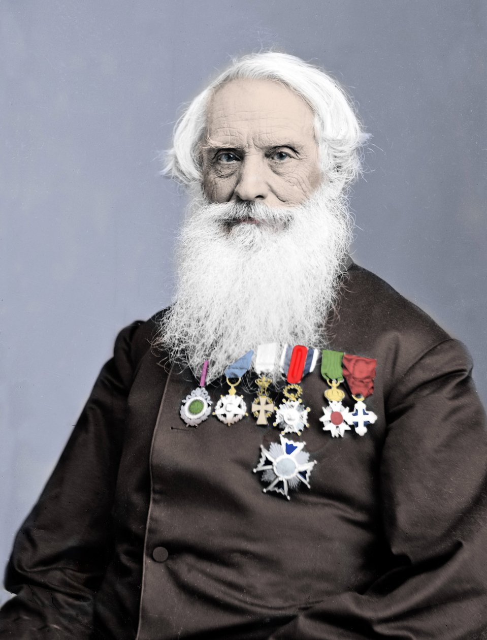 アメリカの発明家Samuel Finley Breese Morse (1791-1872)のポートレートを1860年頃に撮影したもの。 作： 未知の写真家