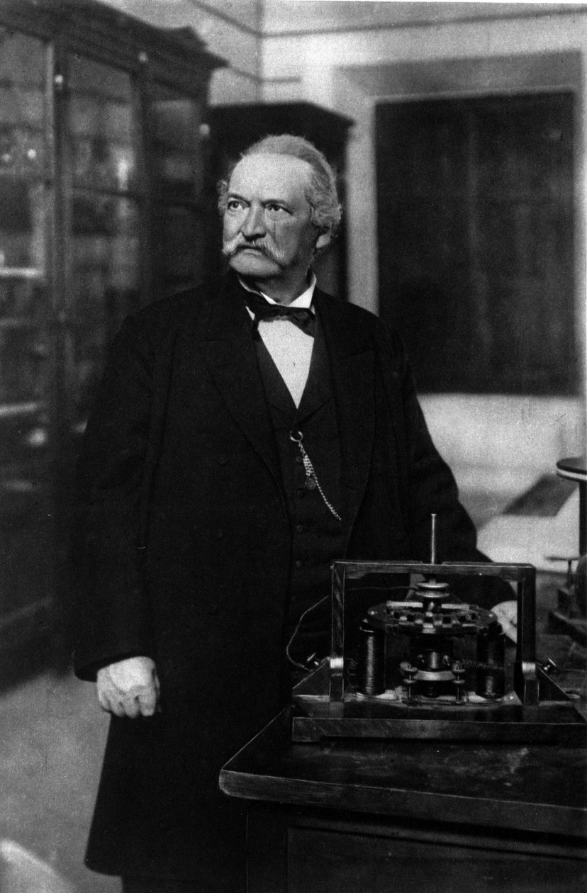 アントニオ・パシノッティの肖像 イタリアの物理学者（1841-1912）と彼の指輪（アネッロ）。 作： 未知の写真家