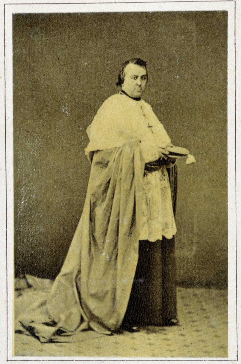 1869年のモンセーニュール・ラヴィゲリー（1825 - 1892）の肖像 作： 未知の写真家