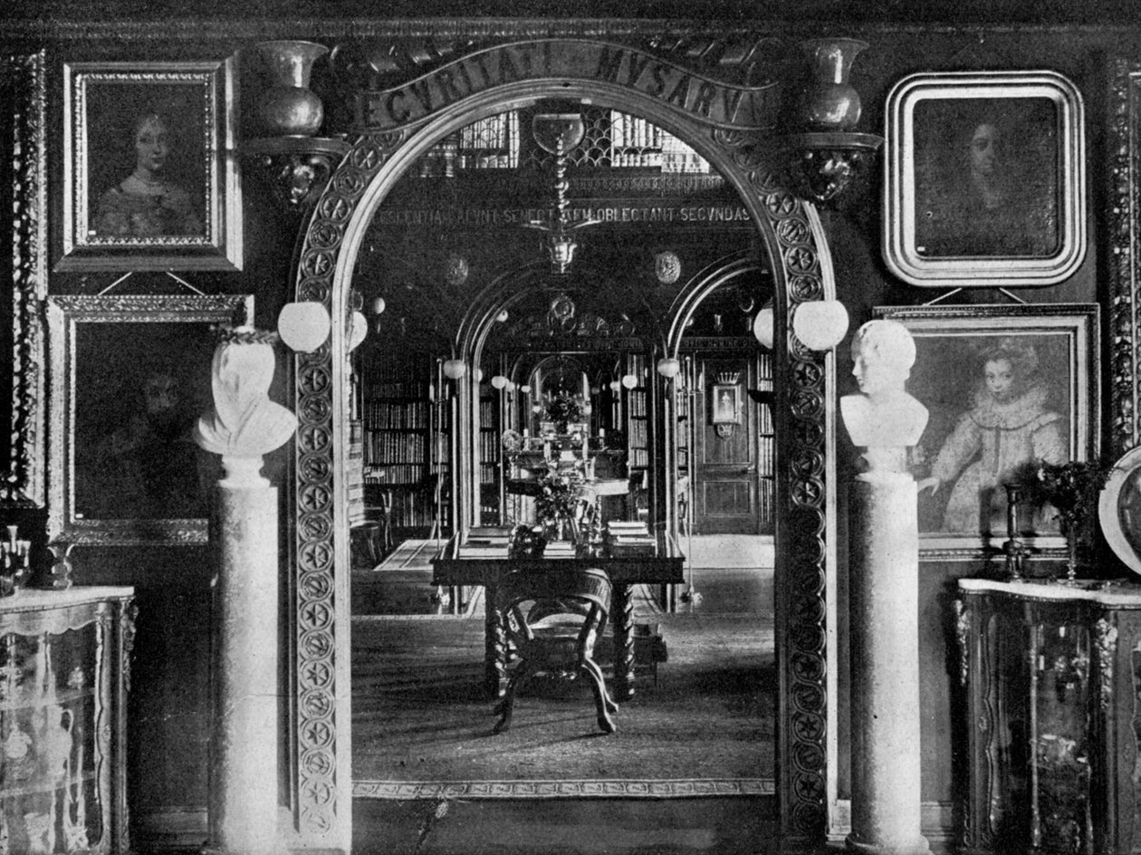 図書館、キールハウス、ブリッジオブアラン、スターリングシャー、スコットランド、1924-1926 作： バレンタインアンドサンズ