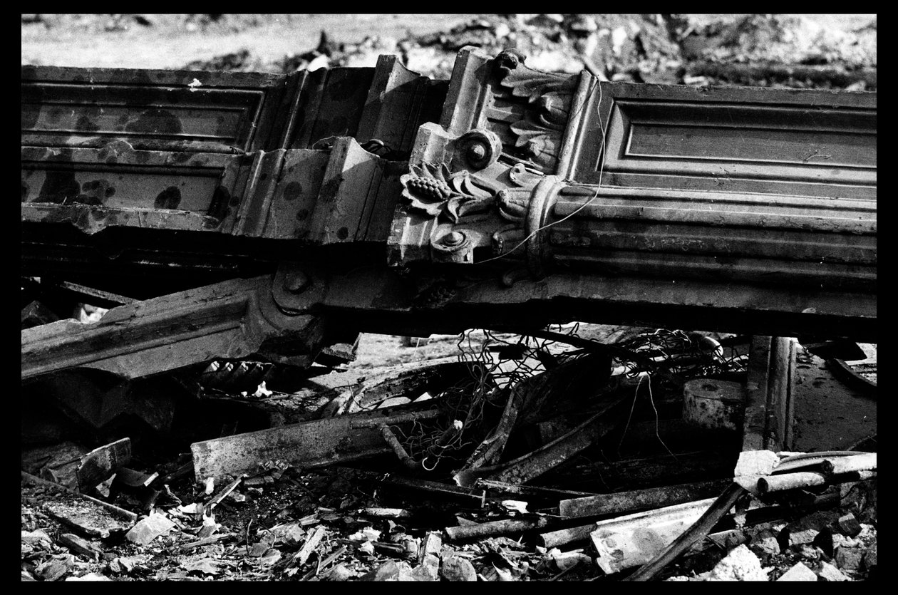 1971年8月、パリの中央市場の解体（モノクロ写真 作： ビクター・バルタード