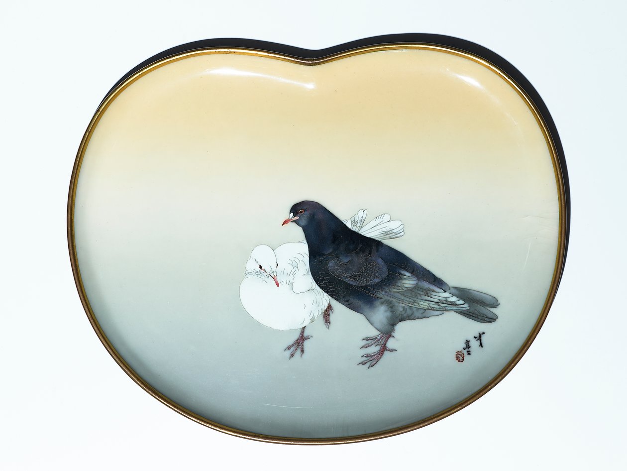 鳥を描いたトレイ、1890〜95年頃（七宝焼きエナメル）（裏面は416491を参照） 作： 渡辺と濤川晃輔聖帝