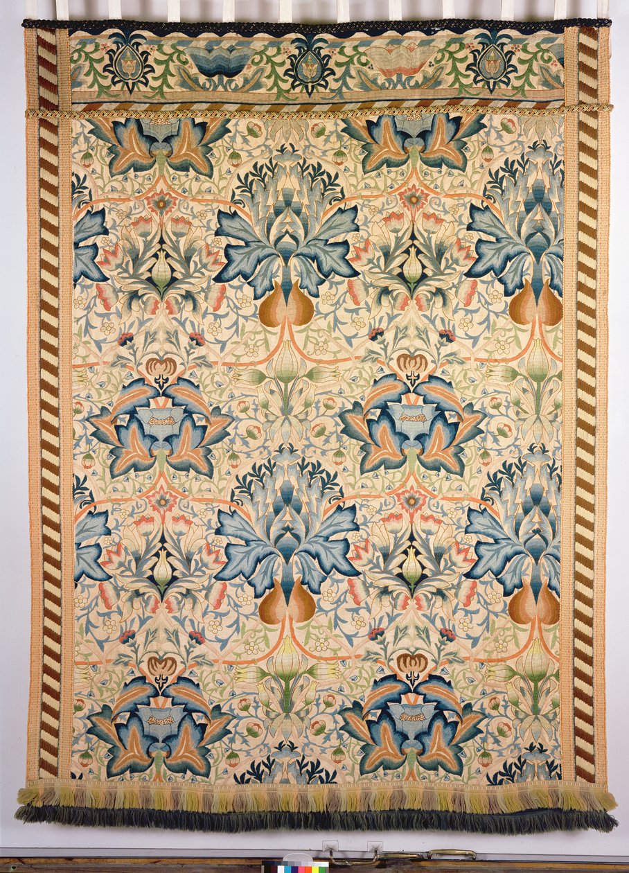 アーティチョーク刺繍吊り、ゴッドマン夫人、1877年（リネンのクルーウール） 作： ウィリアム・モリス