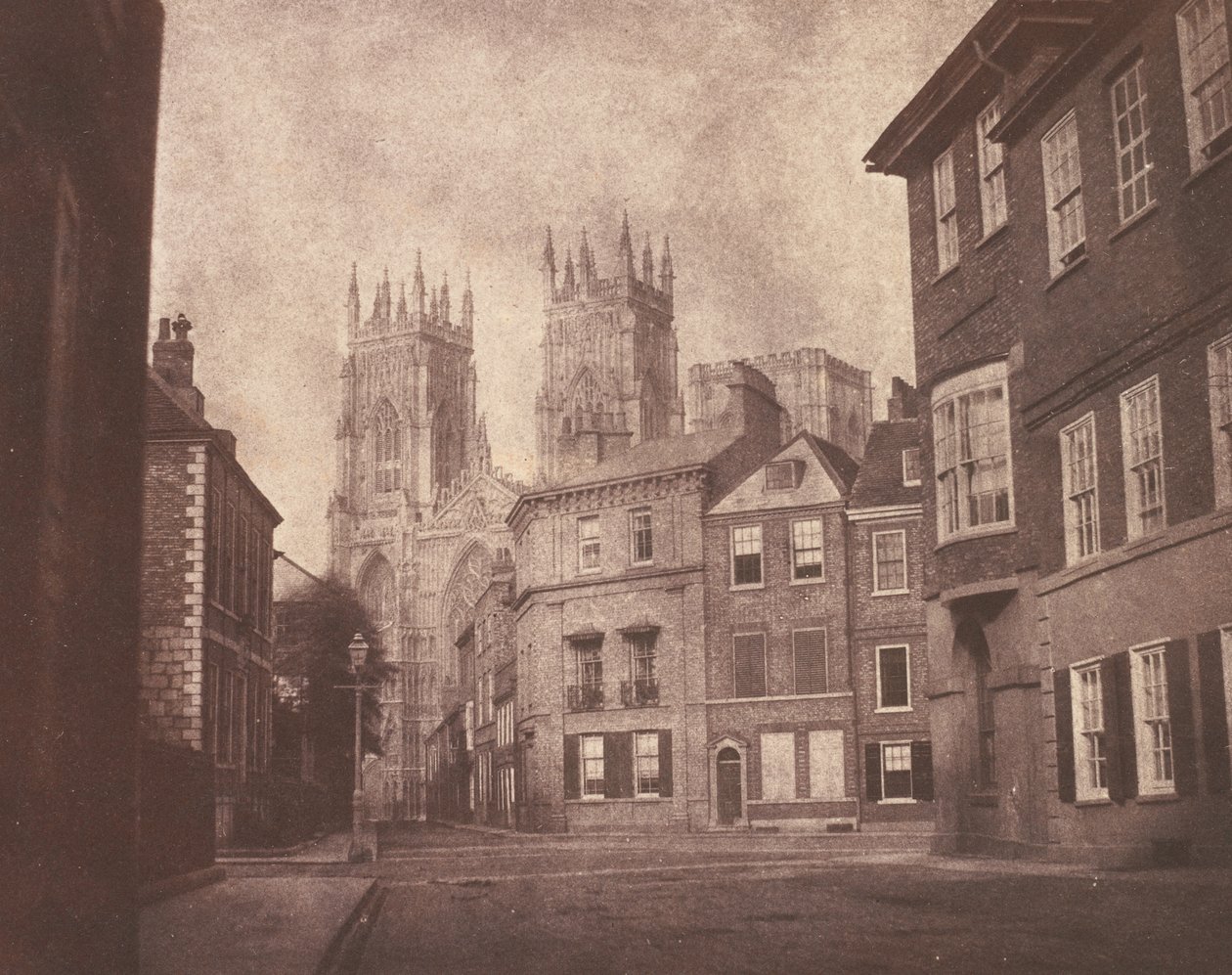 A Scene in York: Lop Lane の York Minster 作： ウィリアム・ヘンリー・フォックス・タルボット