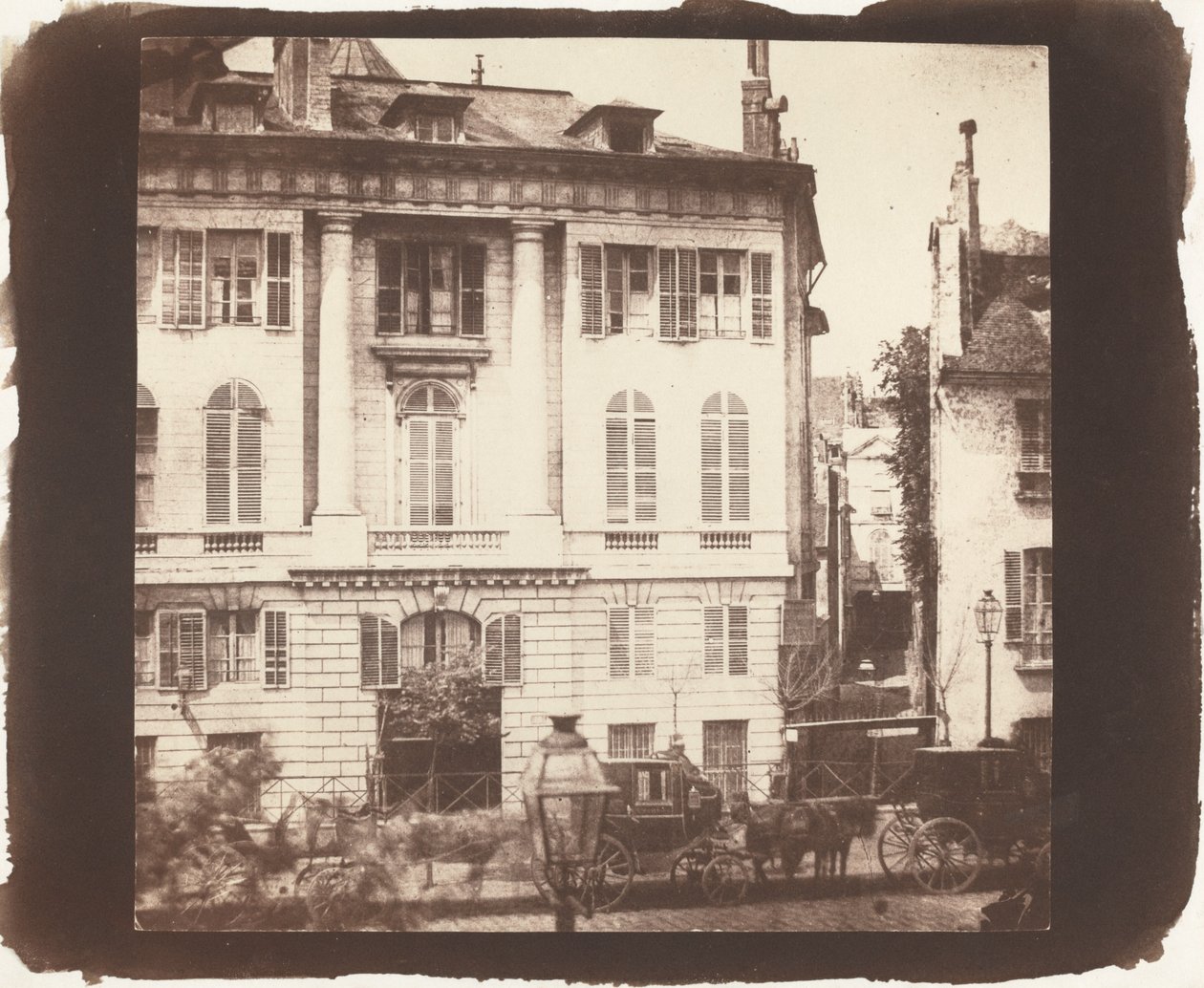 パリの大通り、1843年（写真） 作： ウィリアム・ヘンリー・フォックス・タルボット