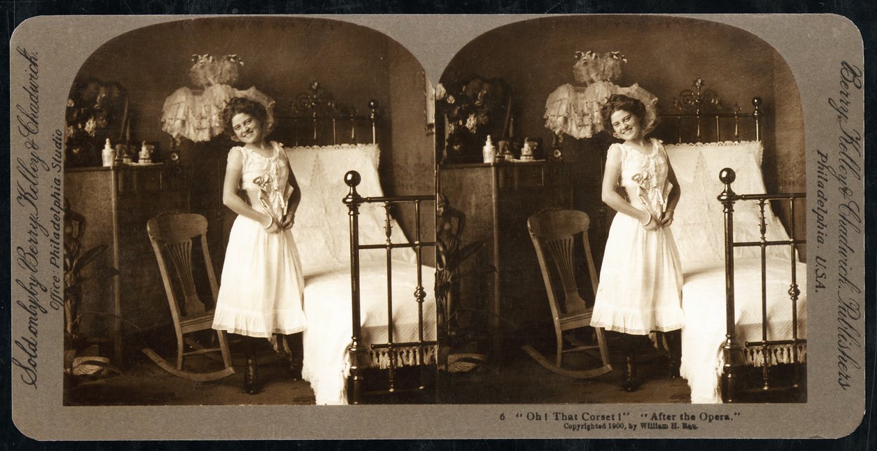 あのオペラ後のコルセット、1900年頃（セピア写真）（473263も参照） 作： ウィリアム・ハーマン・ラウ