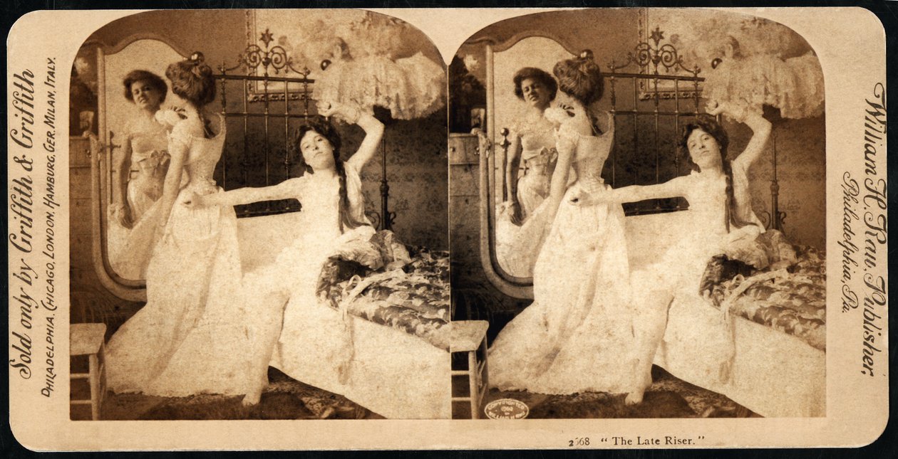「レイトライザー」、ユーモラスな立体視カード、1900年頃（セピア写真）（473258も参照） 作： ウィリアム・ハーマン・ラウ