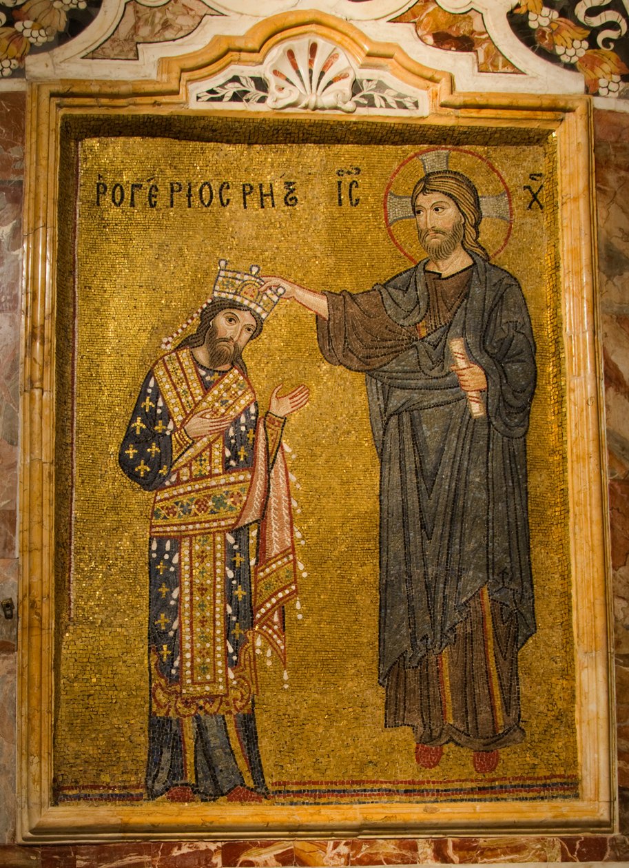 Chiesa di Santa Maria dell ‘Ammiraglio、キリストからシチリアの王冠を受け取るロジャー 2 世の内部モザイク、ピアッツァ ベッリーニ、パレルモ、シチリア、イタリア (写真) 作： 。 。