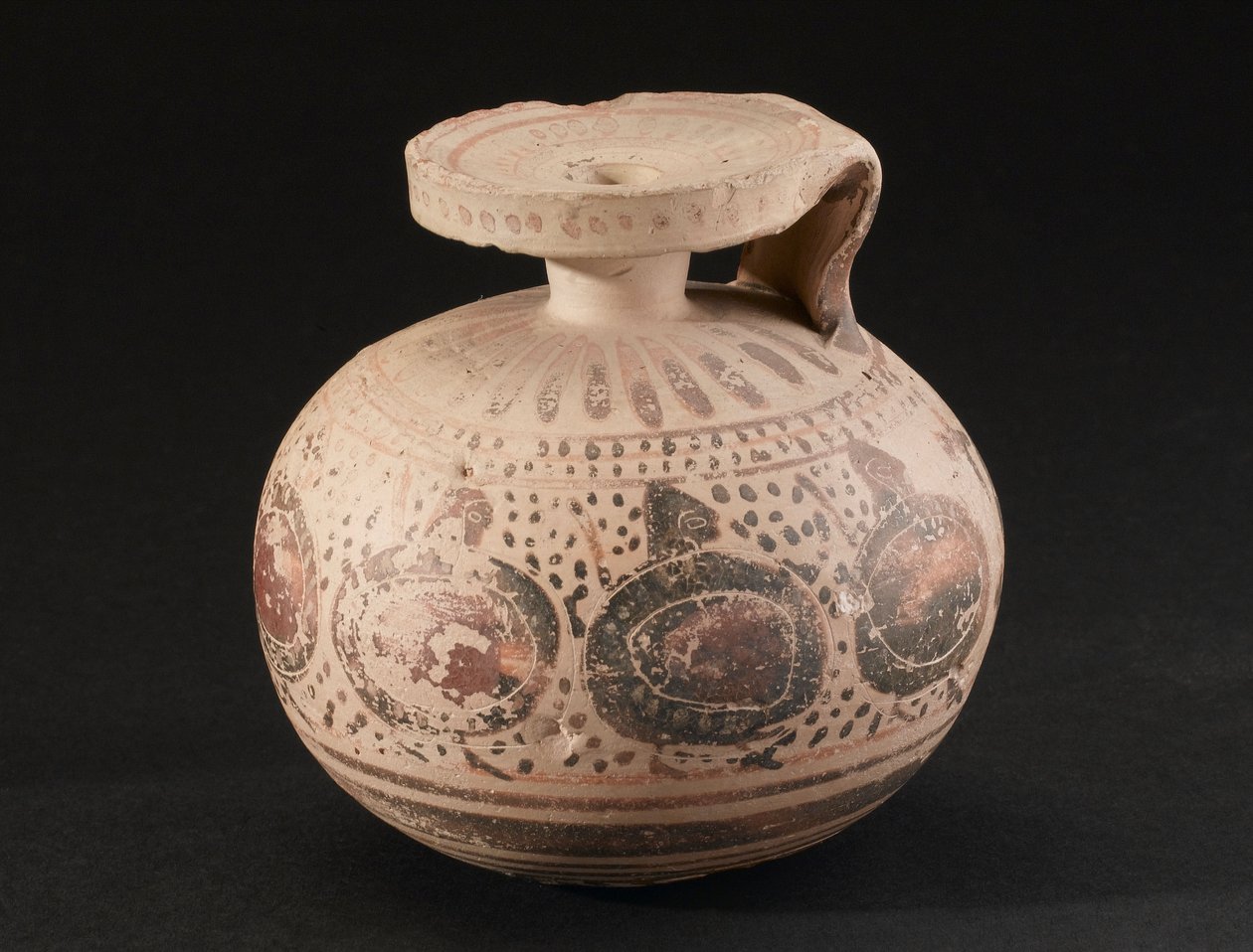 衛生的な装飾が施された陶器の容器、コリント時代、前575～550年 作： リチャード（後）パパ