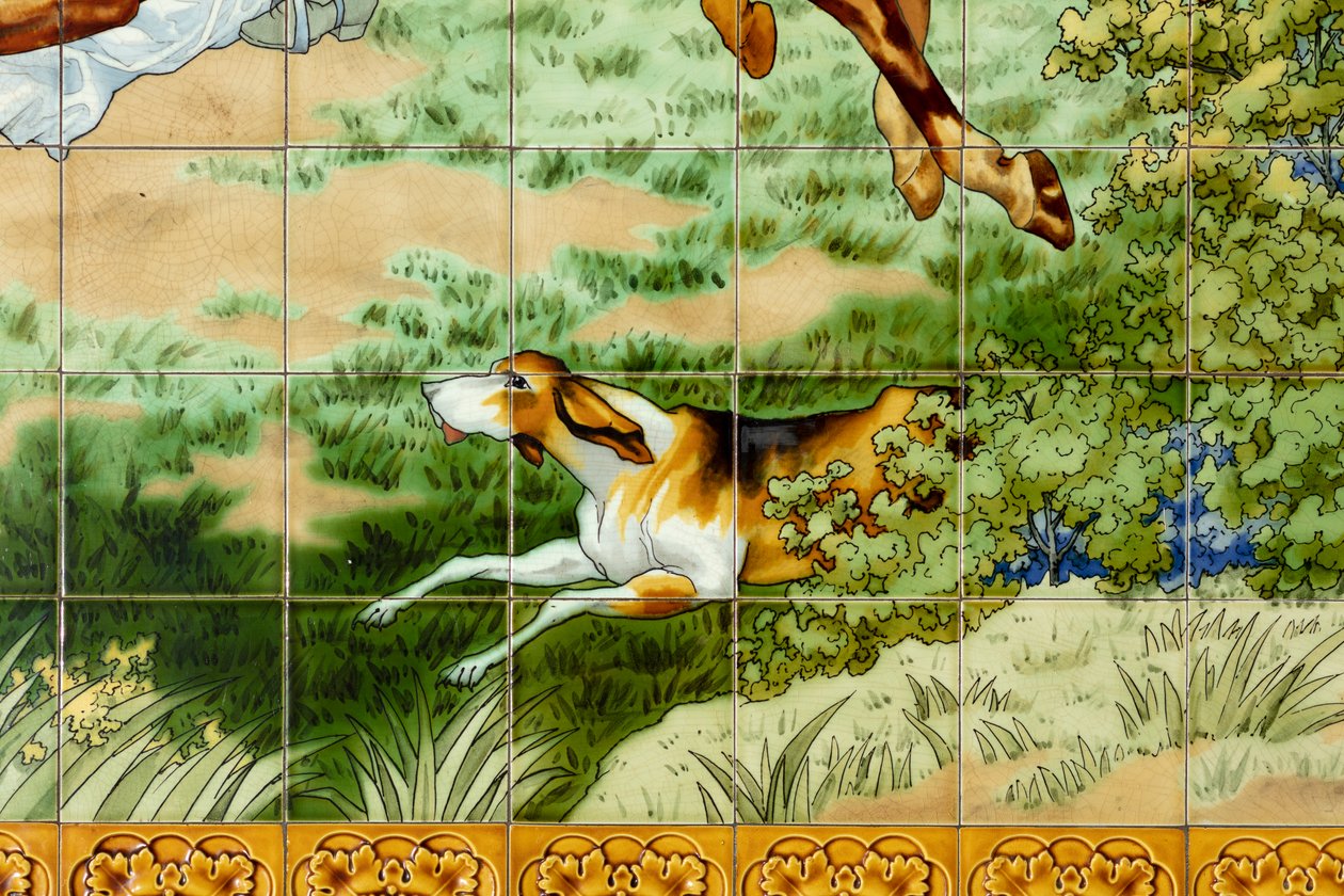 インテリア ビュー、タイル パネル、画家 Furcy Ernest Tondeur、執行者 Boch Frères La Louvière、最初のパネル、3 人の騎手との狩猟シーン、詳細 作： 。 。