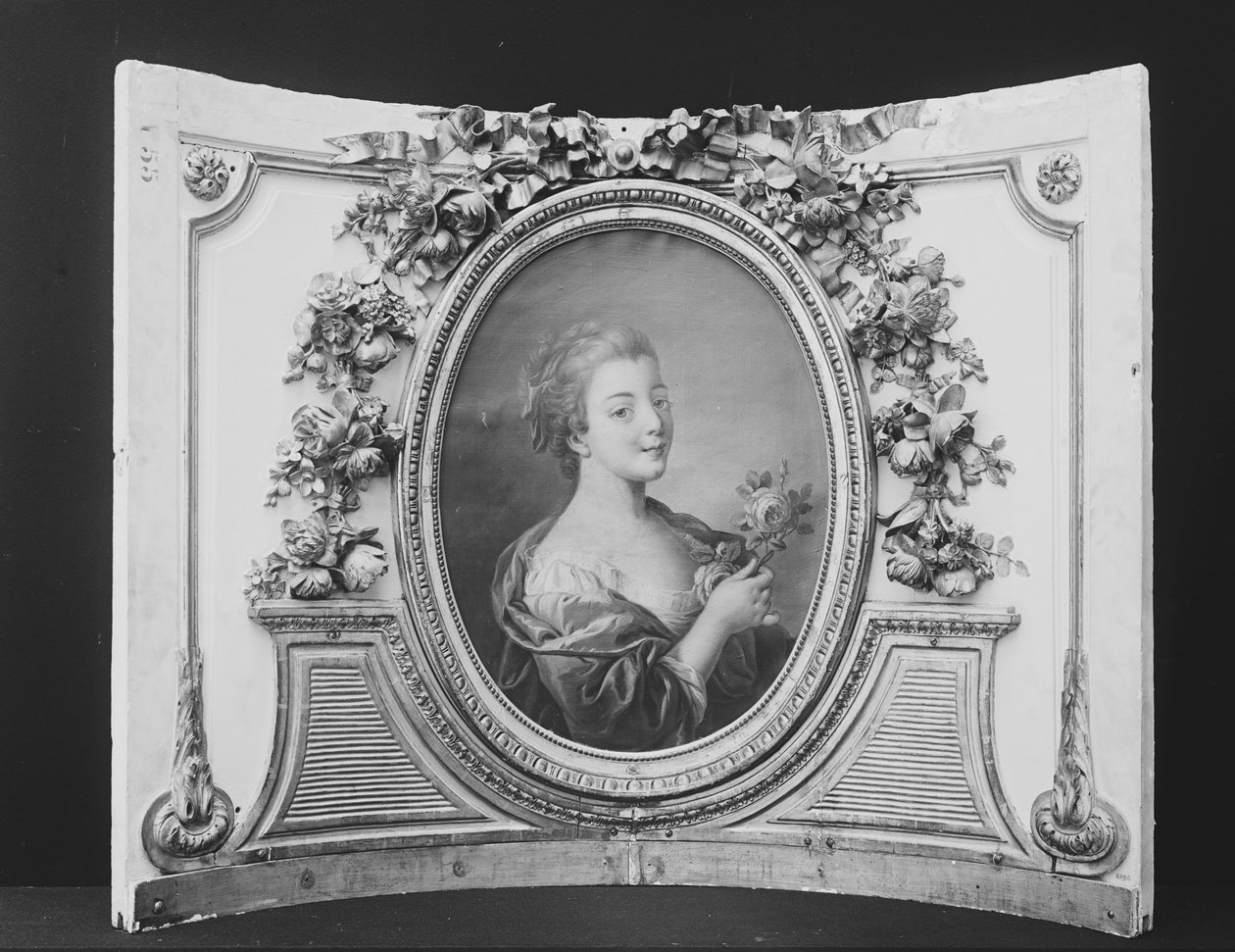 セットの 1 つであるバラを持つ女性、1770 ～ 90 年。 作： 1775年頃。フランスの画家