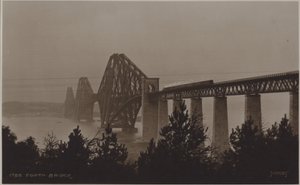 Forth Bridge (m/w kuva) 作： (after) English photographer