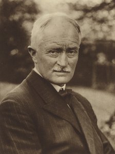 ジョン・メイスフィールド、イギリスの詩人 (白黒写真) 作： (after) English photographer