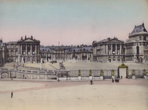 ファサード・デュ・シャトー、城の正面（カラー写真 作： (after) French Photographer