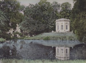 小トリアノンの公園、音楽のパヴィリオン（カラー写真 作： (after) French Photographer