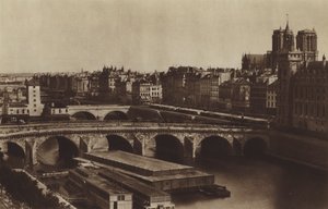 Quai DesaixとQuai Napoleon、現在のQuai de la Corse(モノクロ写真) 作： (after) French Photographer