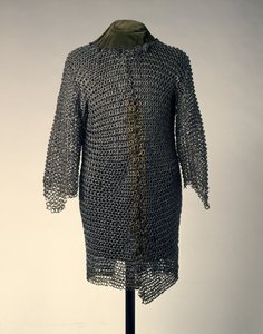 メールコート、c.1550-1650（鋼および真ちゅう合金） 作： (attr.to) Ottoman School