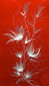 鮮やかな赤い背景に草花の白いラインアート、壁飾り 作： ファフタリ・アブデラヒム