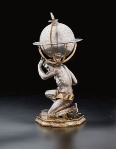 ヘラクレスとアトラス、アウグスブルク、1697-99によってサポートされている2つの例外的な地球儀と天球儀