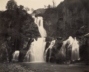 ライヘンバッハの滝、1860年頃（アルビネン・プリント 作： Adolphe Braun