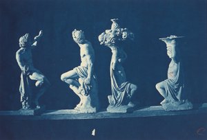 4体の彫像、1868年頃（写真） 作： アドルフテリス
