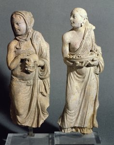 1〜4世紀（スタッコ）、ハッダの2人の立っている僧侶の像
