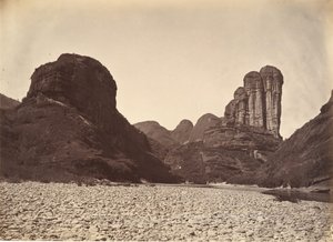 シンチャン近くの積み石山、カリフォルニア州。 1869年。 作： Afong Lai