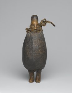 屋嘉フィギュア（木、布、貝殻、繊維、有機素材） 作： African