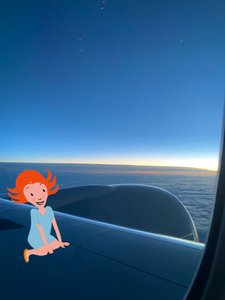飛ぼう、2023年（写真にデジタルアート） 作： Agnes Girardon