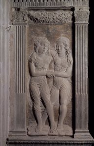 双子によって表されるジェミニ。惑星のシンボルと干支のサインを描いた一連のレリーフから、c.1450（石膏） 作： Agostino di Duccio